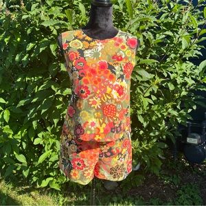 Retro 60’s 70’s play set shorts and button back blouse top psychedelic floral